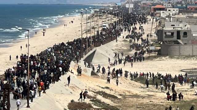 اصابة عدد من النازحين الفلسطينيين جراء اطلاق العدو النار تجاههم عند شارع الرشيد بغزة