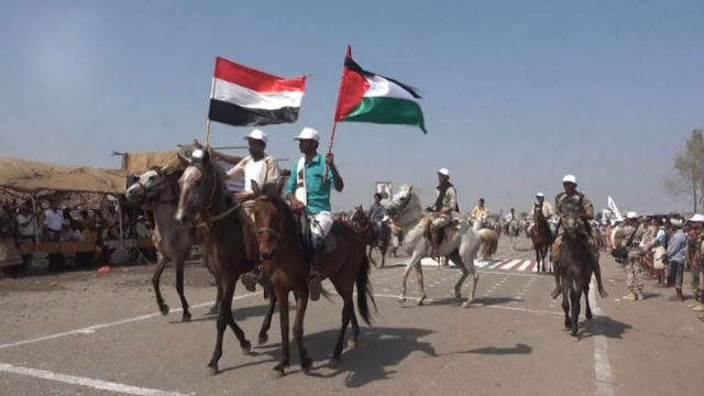 مديرية التحيتا بالحديدة تشهد عرضًا عسكريًا لخريجي دورات التعبئة “طوفان الأقصى”