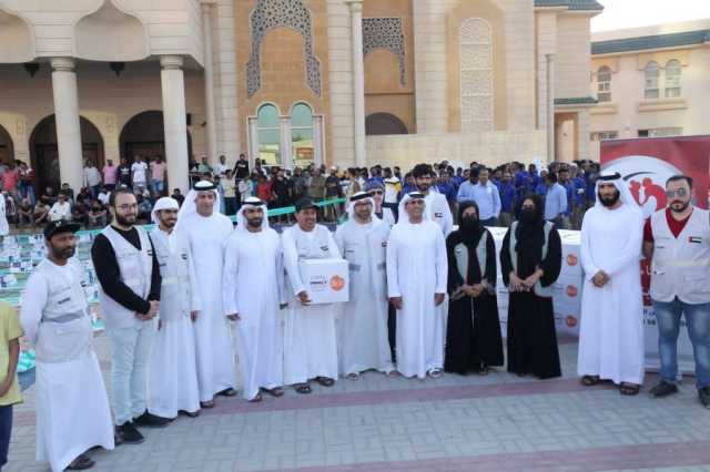 الإمارات لرعاية وبر الوالدين و “دار البر” توزعان المير الرمضاني برأس الخيمة