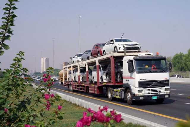 (طرق دبي) تكشف تفاصيل إستراتيجية النقل التجاري واللوجستي البري 2030