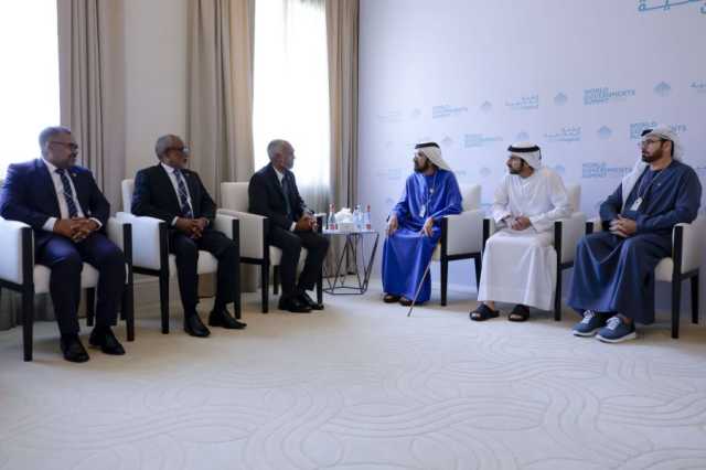 محمد بن راشد يلتقي رئيس المالديف ويبحثان آفاق التعاون الحكومي والاقتصادي بين البلدين