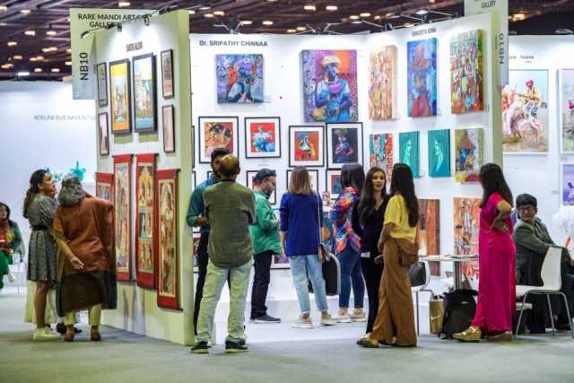 معرض فنون العالم دبي يعود بدورته العاشرة للاحتفاء بمرور 10 سنوات من الإبداع الفني
