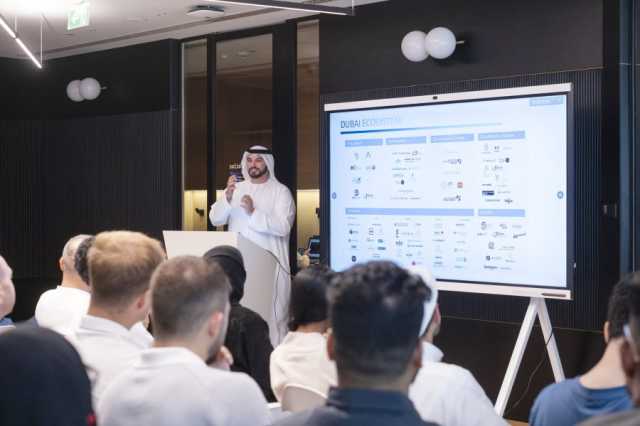 مخيم الإمارات للذكاء الاصطناعي يختتم فعاليته بمشاركة 8000 شاب وشابة