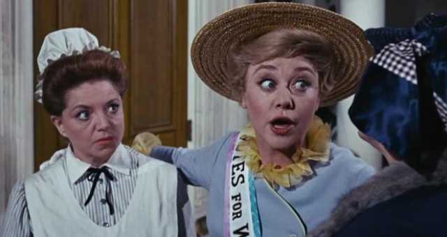 عن عمر 100 عام.. وفاة نجمة فيلم Mary Poppins