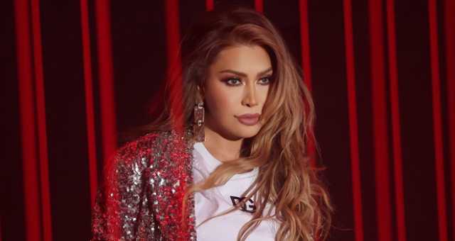 نوال الزغبي بكليب “فخامة معاليك” خلال أيام: “عشقك صاير ادمان”