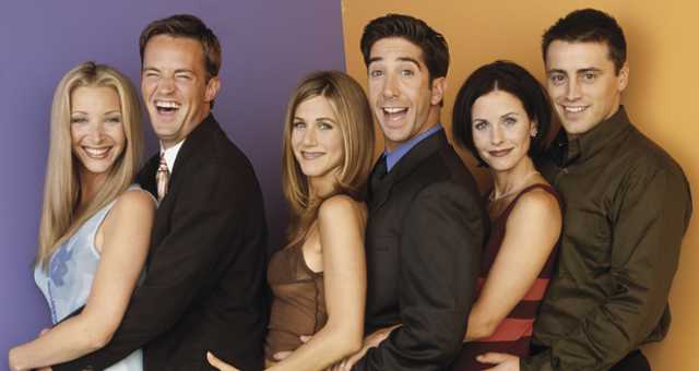 عُثر عليها في النفايات.. نصوص Friends تباع بآلاف الدولارات