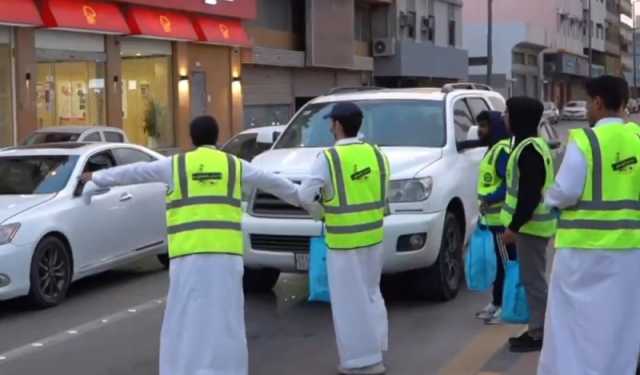 'أبشر بالفطور' توزع أكثر من 100 ألف وجبة على رواد الطرق بالشرقية