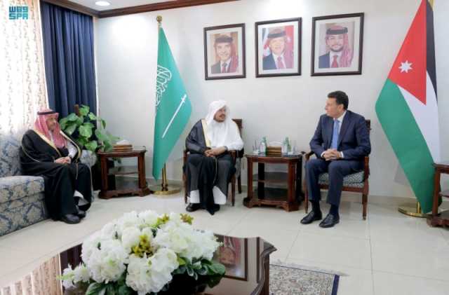 رئيس 'الشورى' يعقد جلسة مباحثات مع رئيس مجلس النواب الأردني