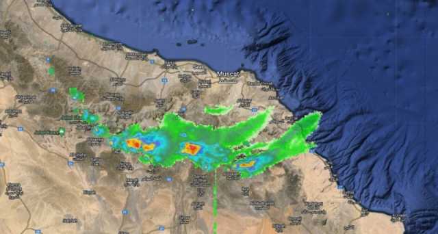 سلطنة عمان.. هطول أمطار رعدية وتحذيرات من توسعها