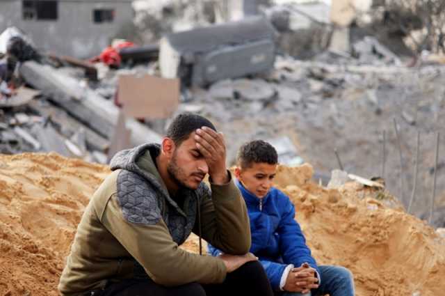 رجالًا ونساء.. استمرار سقوط الشهداء الفلسطينيين في غزة