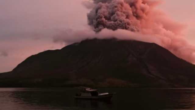 ثوران بركان جبل 'سيميرو' بإندونيسيا مجددًا اليوم
