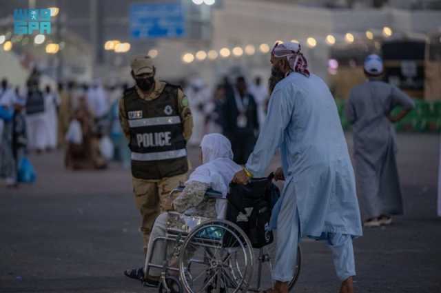 المملكة في الحج .. تقدير مُضاعف لكبار السن ورعاية بإحسان لذوي الإعاقة