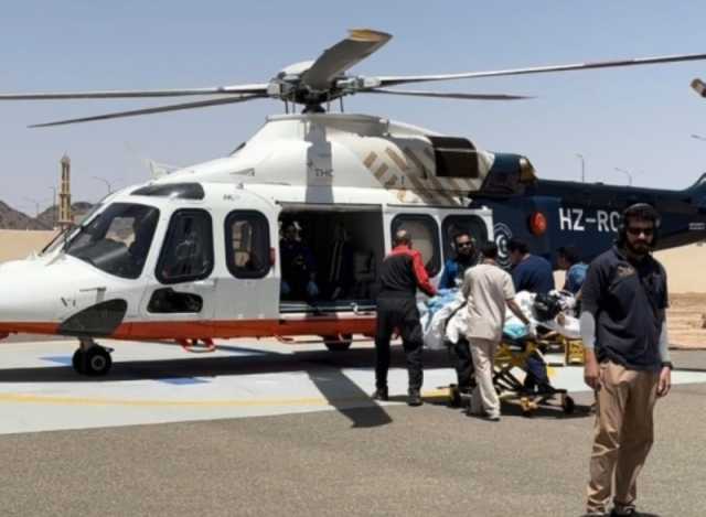 الهلال الأحمر ينقل مريض جوًا إلى مدينة الملك سلمان الطبية بالمدينة المنورة