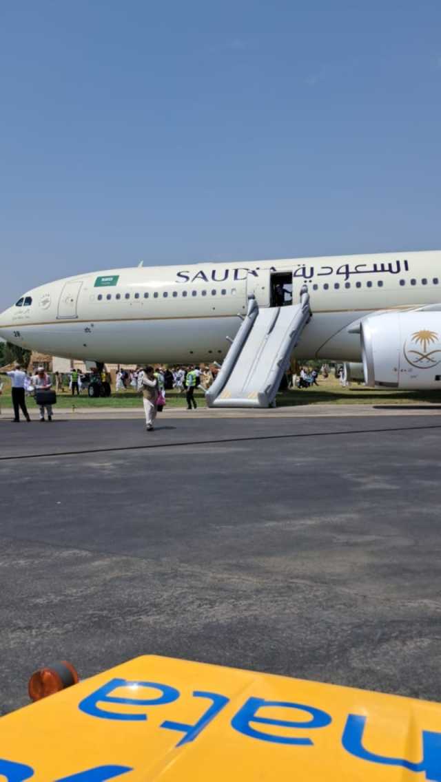 حريق في إحدى طائرات الخطوط السعودية أثناء هبوطها في مطار بيشاور