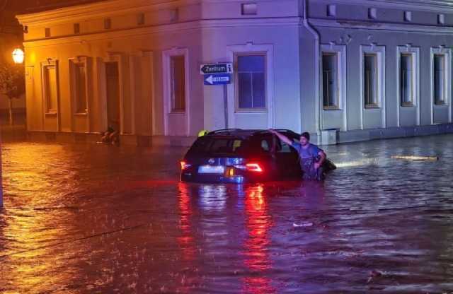 صور| استمرار عمليات الإجلاء 'الحرجة' جراء فيضانات تاريخية في وسط أوروبا