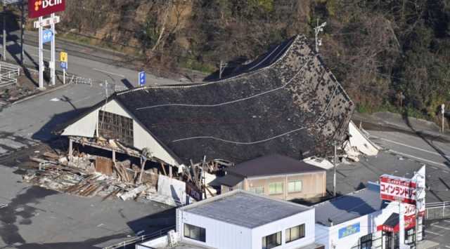 زلزال اليابان يلغي مراسم استقبال الإمبراطور للعام الجديد