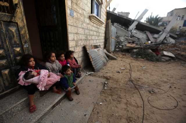 الجوع والعطش والبرد يفتكون بـ400 ألف فلسطيني شمال غزة