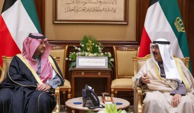 أمير الكويت يستقبل الأمير تركي بن محمد بن فهد ويستعرضان العلاقات الأخوية