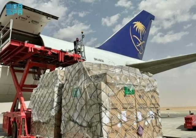 وصول الطائرة الإغاثية السعودية الخامسة حاملة مساعدات للشعب الأوكراني