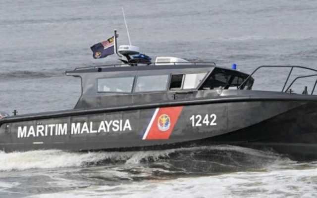 قصة احتجاز 11 تايلانديا في ماليزيا بسبب الصيد المخالف