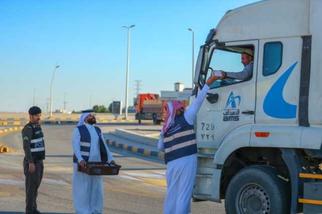 مبادرة إفطار.. ”صدقة جارية“ على أرواح منسوبي قطاع النعيرية الصحي