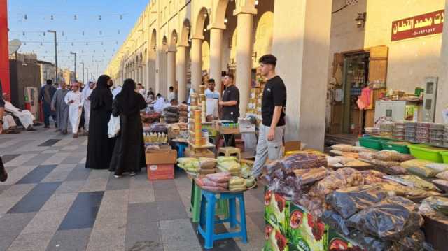 الأحساء.. إقبال على سوق القيصرية بسبب الإجازة واعتدال الأجواء