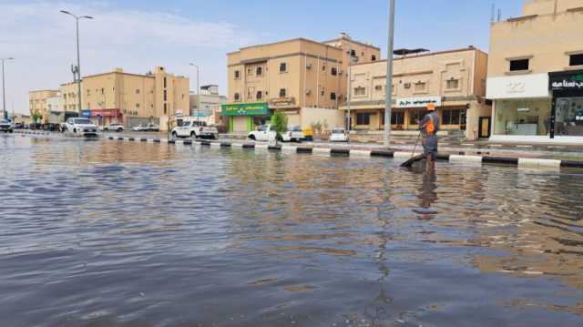 الأحساء تستقبل الأمطار.. وجهود استباقية من الأمانة لتصريف المياه