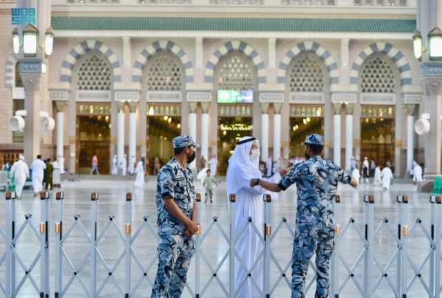 بالهاتف والاتصال المرئي.. كيف تستفيد من خدمة إرشاد السائلين؟