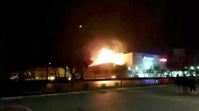 إيران.. إصابة 8 أشخاص في انفجار بمجمع صناعي