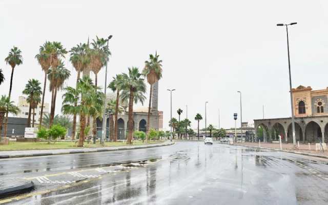 تبدأ الجمعة.. الدفاع المدني يحذر من أمطار على معظم المملكة