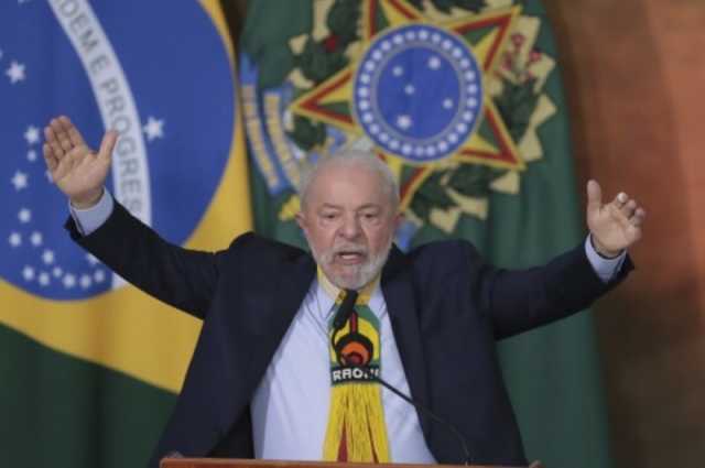 الرئيس البرازيلي يخضع لجراحة في الفخذ