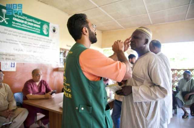 3 آلاف مستفيد من 'نور السعودية' لمكافحة العمى في بنجول بغامبيا