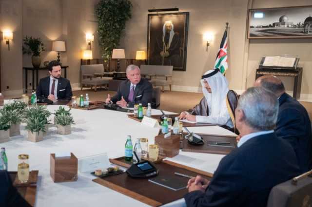 العاهل الأردني يلتقي وزراء الخارجية المشاركين في اجتماع غزة الوزاري