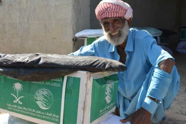 مركز الملك سلمان للإغاثة يوزع مساعدات شتوية وإيوائية في باكستان وأفغانستان