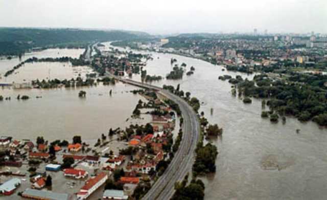 خفض عدد المناطق ضمن إنذار الفيضانات بالتشيك إلى 24