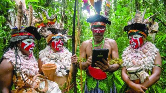 إضافة التقنية إلى التقاليد تحمي الغابات المعمّرة في غينيا الجديدة