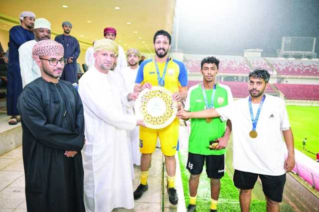 فريق النجوم يتوج بلقب دوري الهواة بمحافظة ظفار