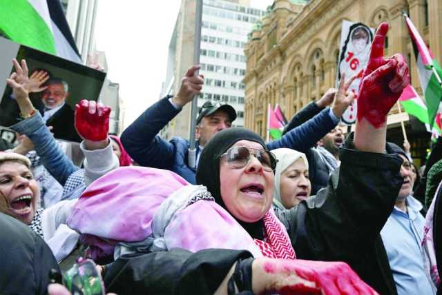 بزشكيان يحذر من عواقب وخيمة لأي عدوان إسرائيلي على لبنان..وماكرون يؤكد التزام فرنسا الثابت