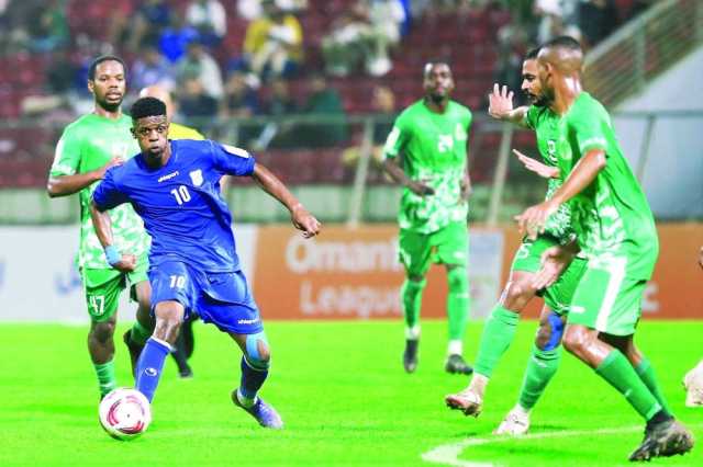 النصر يحقق أول ثلاث نقاط من بوابة صحار بدوري عمانتل