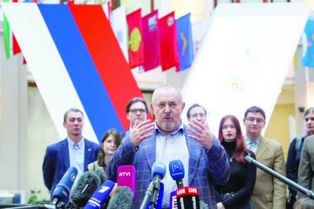 معارض روسي يقدم التوقيعات الضرورية لترشيحه للانتخابات الرئاسية