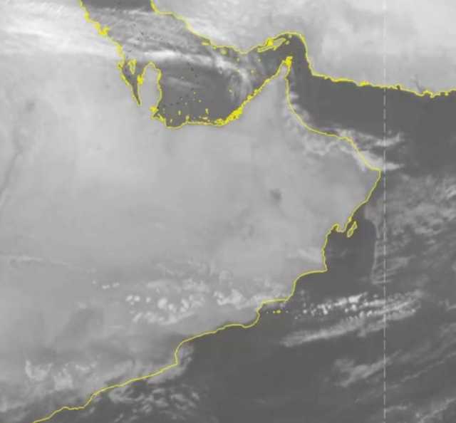 أخدود منخفض جوي على سلطنة عمان حتى نهاية الأسبوع