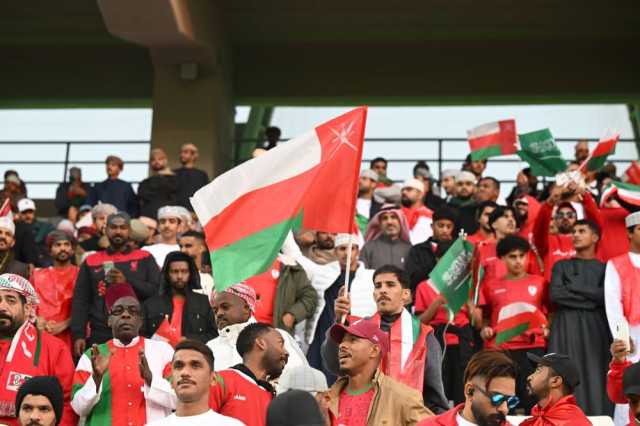 10500 الحضور الجماهيري في لقاء الأحمر