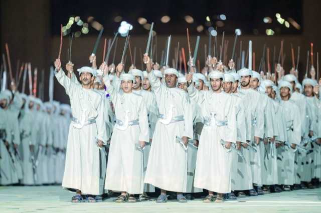 فنون خلّدت الهوية العُمانية في سماء المهرجان