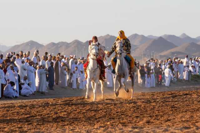 انطلاق مهرجان زاد الراكب للفروسية بإبراء