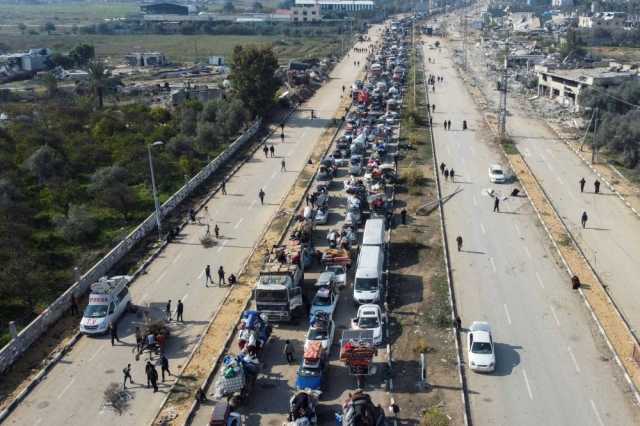 الفلسطينيون يستأنفون عودتهم إلى مدينة غزة .. والوسطاء يمهدون للمرحلة التالية