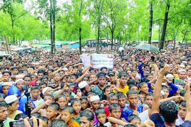 لاجئو الروهينغا يتظاهرون في بنجلادش في الذكرى السادسة لفرارهم