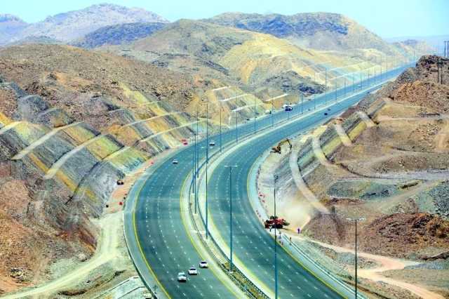خبراء لـ «عمان»: نتائج إدارة الفوائض المالية تلوح في الأفق مع تحسن الوضع الاقتصادي