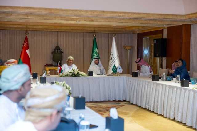 وفد المناطق الاقتصادية الخاصة والحرة بسلطنة عُمان يتعرف على خدمات المنطقة اللوجستية المتكاملة بالسعودية