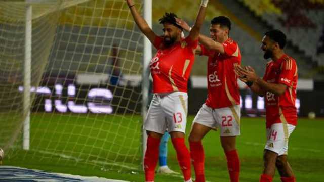 تردد القنوات الناقلة لمباراة الأهلي والزمالك في الدوري المصري