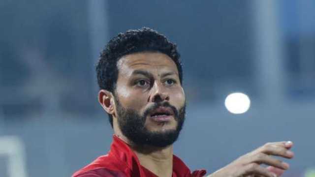 سبب استبعاد محمد الشناوي من قائمة الأهلي أمام البنك في الدوري.. عاجل